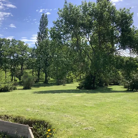 Bed & Breakfast D'hotes - Du Colombeyras 3*