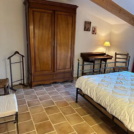 D'hotes - Du Colombeyras Bed & Breakfast